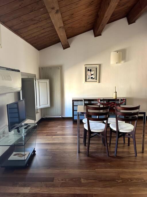 Casa Petrucci 2 Centro Storico Apartment Forli Exterior photo