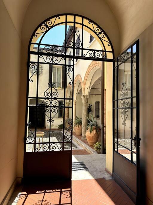 Casa Petrucci 2 Centro Storico Apartment Forli Exterior photo
